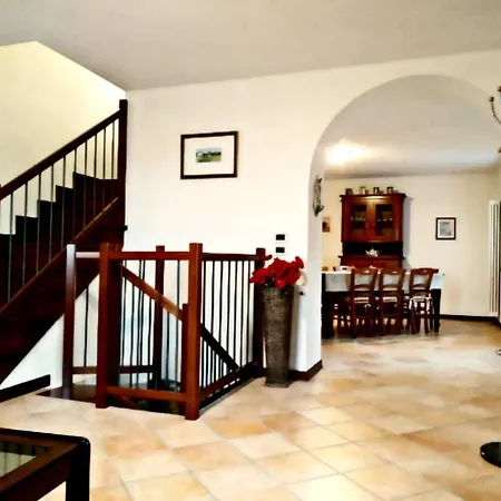 La Dolce Villa Clastra